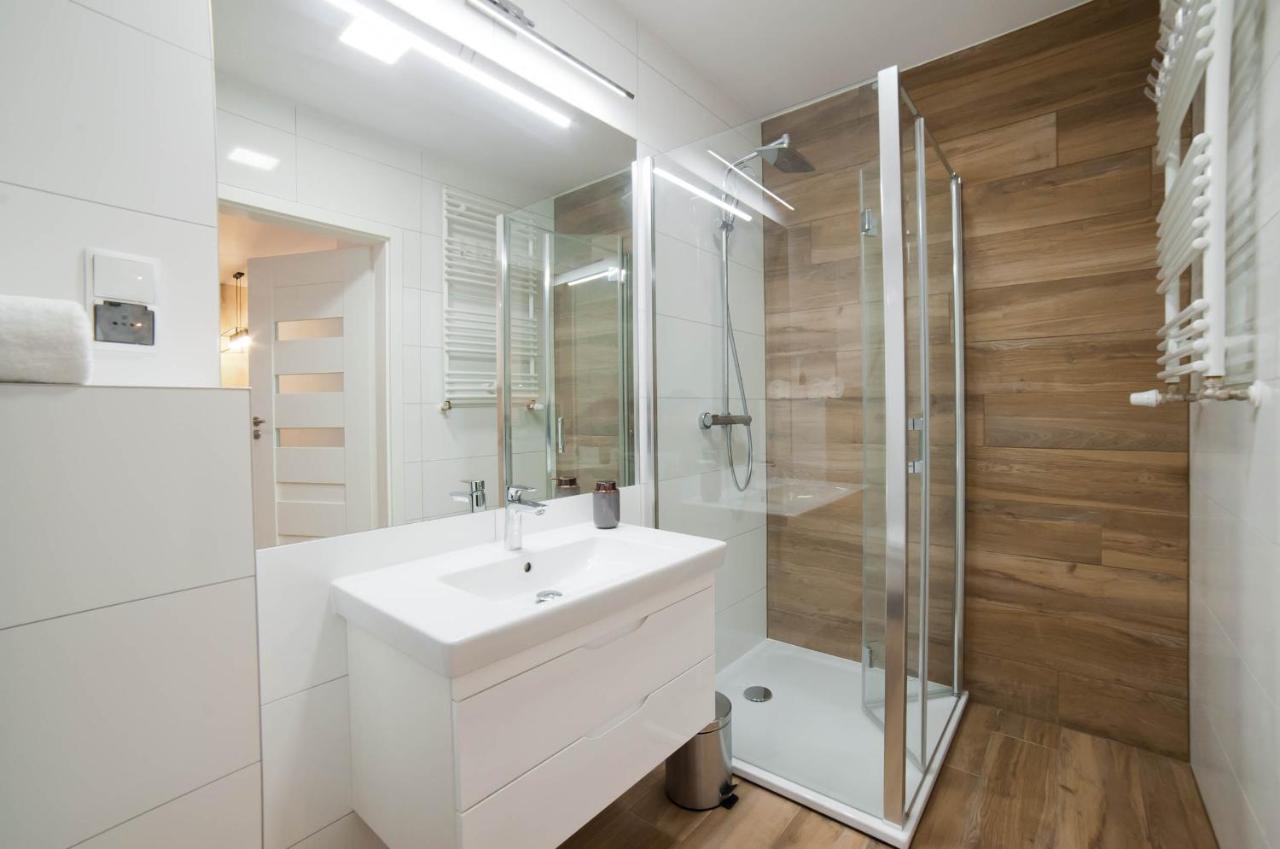 Porty B103 Nadmorskie Tarasy Pool Sauna Parking Kolobrzeg Ngoại thất bức ảnh