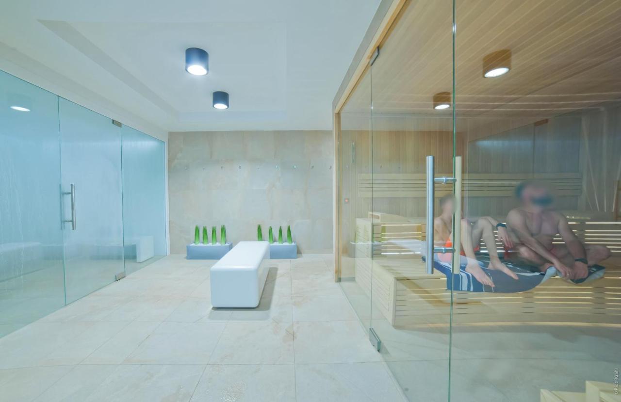 Porty B103 Nadmorskie Tarasy Pool Sauna Parking Kolobrzeg Ngoại thất bức ảnh